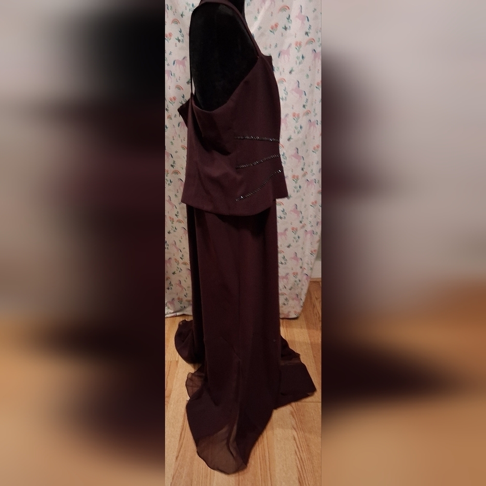 NWOT Junnie Leigh Burgundy Swarovski Crystal Formal Wedding Dress SZ 18/20 1X/2X - Picture 4 of 7